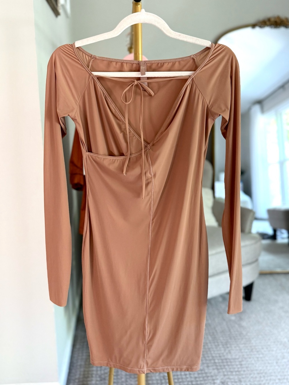 RARE SKIMS Jelly Sheer Off the Shoulder Dress in “Sienna” Size Large